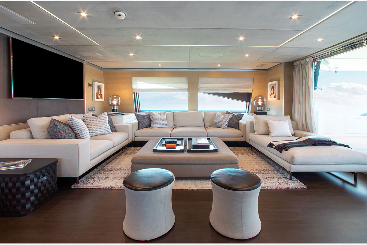 Benetti 43M